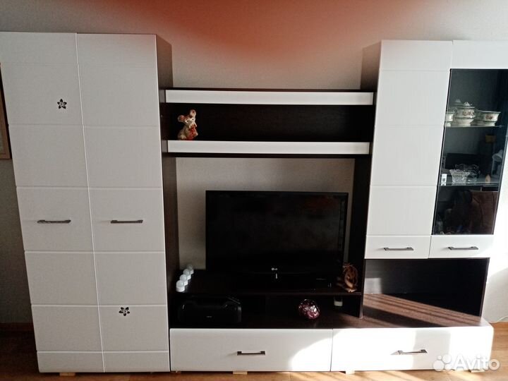 Продается стенка