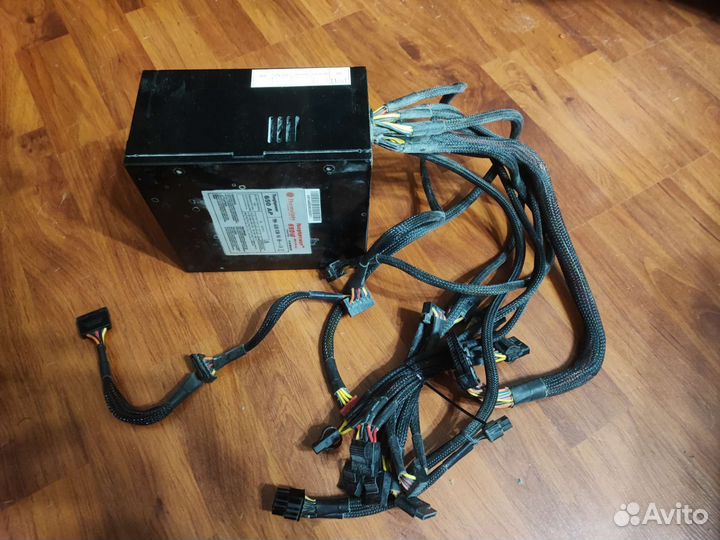 Блок питания thermaltake toughpower 650w