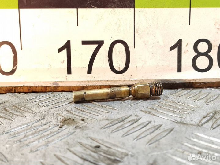 Форсунка двигателя E 124