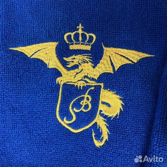 Мужской махровый халат с вышивкой на заказ