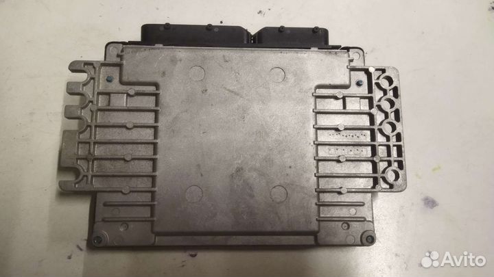 Блок управления двигателя Nissan Almera 2002-06