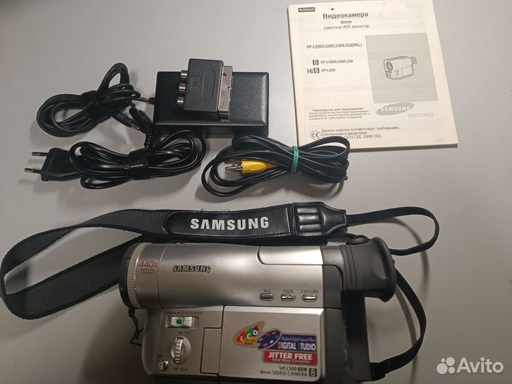 Видеокамера Samsung VP L500