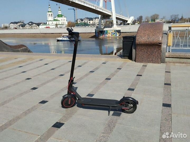 Самокат Xiaomi m365 pro