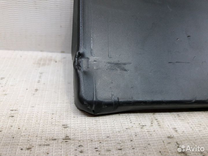 Накладка под номер передняя Toyota Rav4 XA50 2018