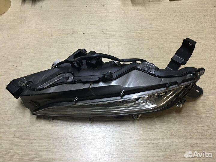 Фара противотуманная левая Lexus RX 4 2019-22