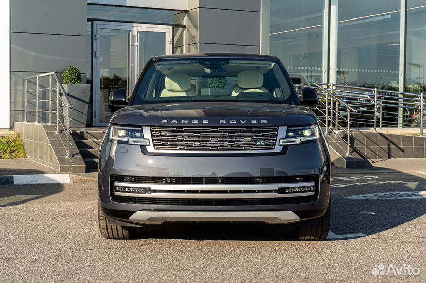 Land Rover Range Rover 4.4 AT, 2024