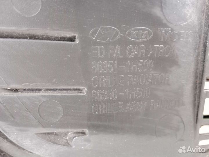 Решетка радиатора Kia Ceed 1