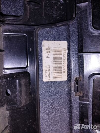 Накладки дверей genesis gv80