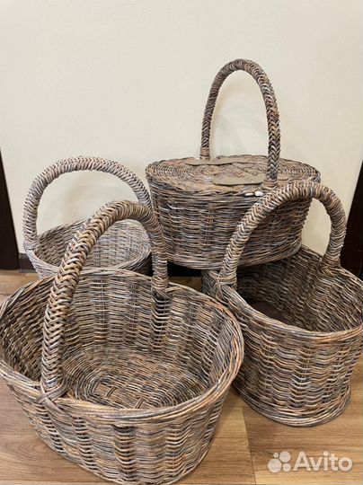 Корзина плетеная из бумажной лозы