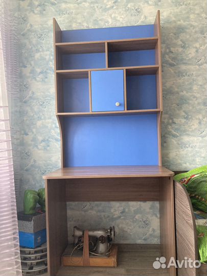 Письменный стол