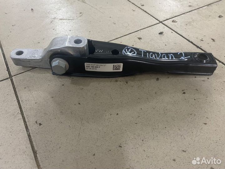 Задняя опора двигателя Volkswagen Tiguan 2 2018