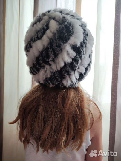 Шапка из натурального меха кролика женская