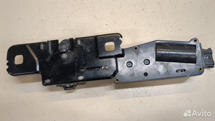 Замок багажника Audi A7, 2012