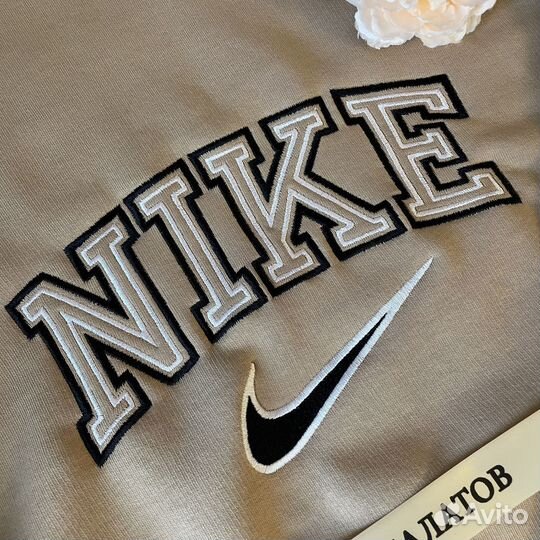 Свитшот/худи nike найк с вышивкой на заказ