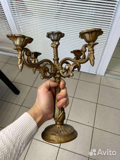 Старинный подсвечник