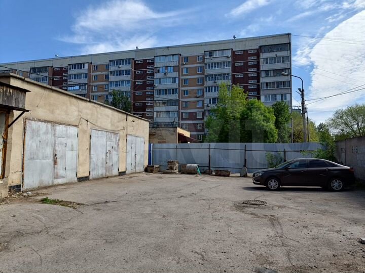 Отдельно стоящее здание, 200 м²