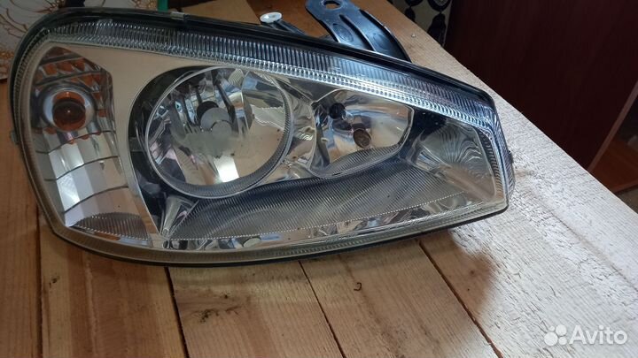 Фара правая на Калину