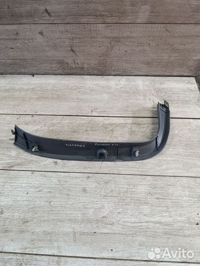 Обшивка двери багажника правая Chevrolet Lacetti