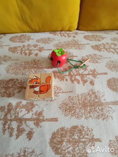 Детские развивающие игрушки, книги, пазлы