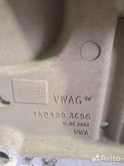 Подрамник двигателя Volkswagen Golf 5 BVY 2006