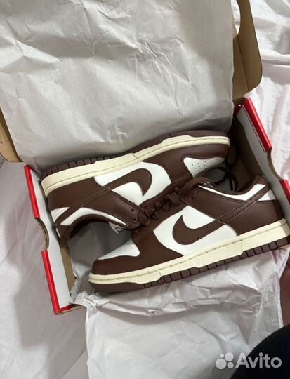 Nike dunk low brown