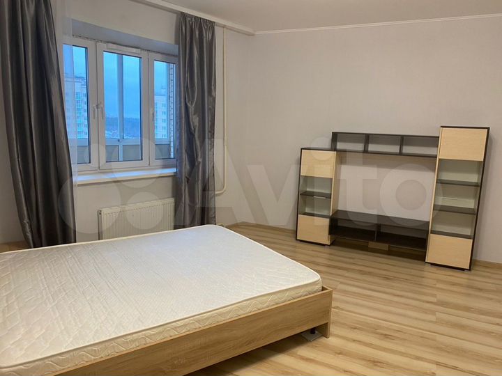 1-к. квартира, 47 м², 14/14 эт.