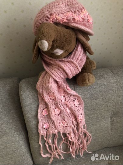 Шапка Беретка вязаная и шарф вязаный