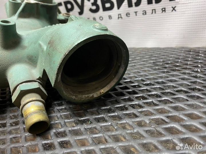 Патрубок охлаждения Volvo FH4 21973356