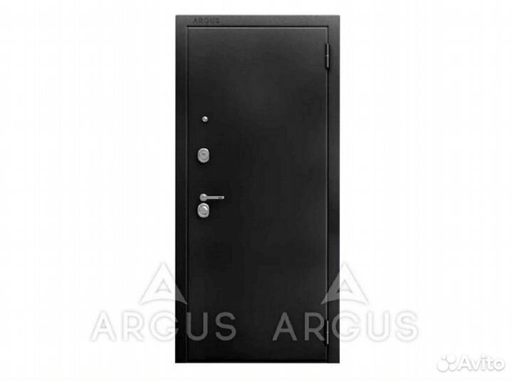 Входная дверь Тайгер с зеркалом