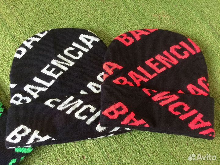 Шапки baienciaga