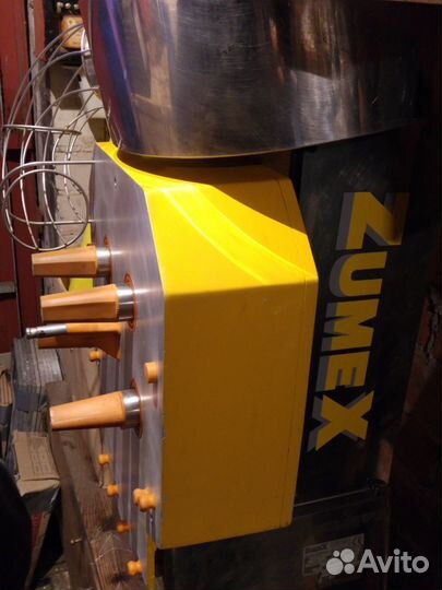 Соковыжималка Zumex 38, комплект