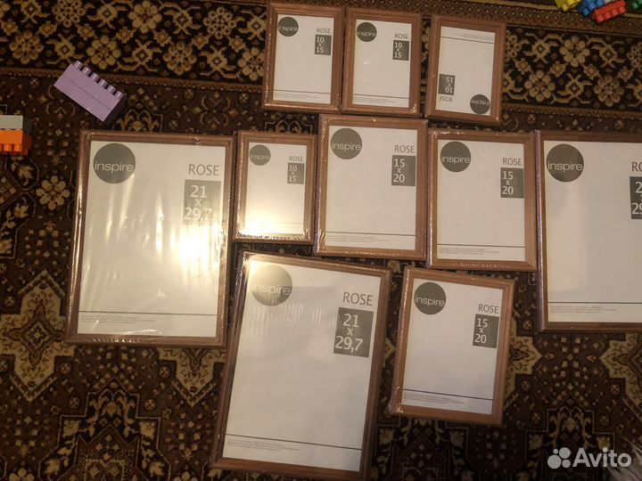 Деревянные рамки для фотографий новые