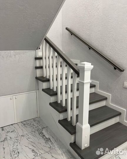 Лестница с забежными ступенями