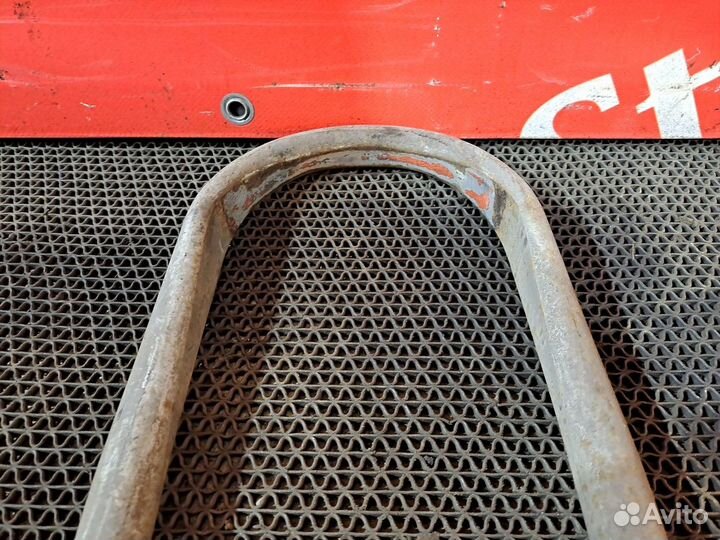 Стремянка рессоры задней