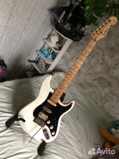 Реплика Fender