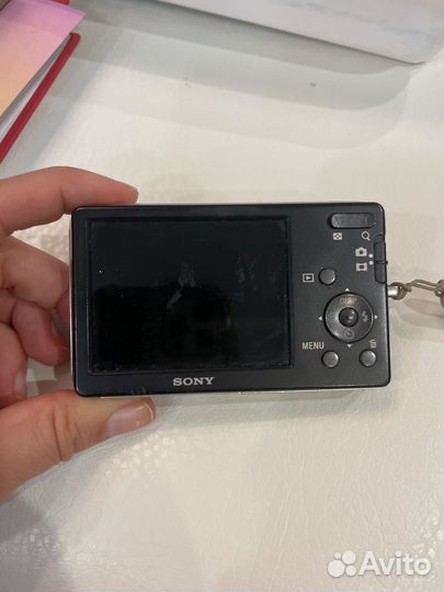 Компактный фотоаппарат