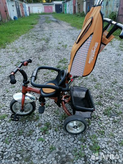 Детский трехколесный велосипед