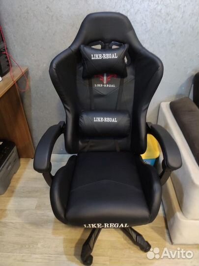 Компьютерное кресло