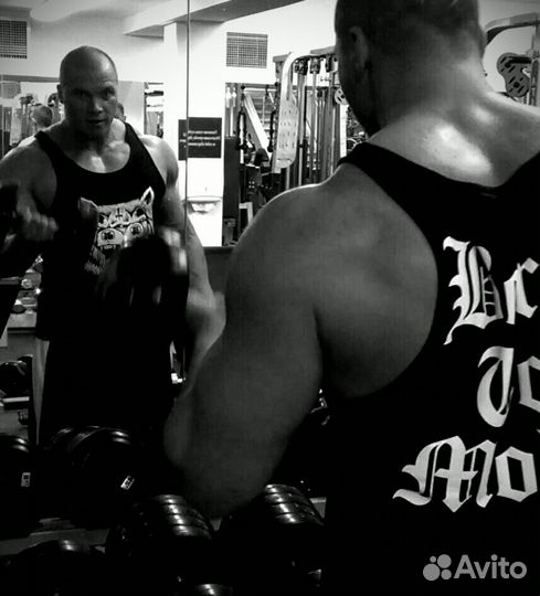 Тренер по фитнесу