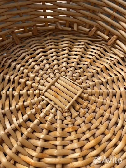 Корзина плетеная большая