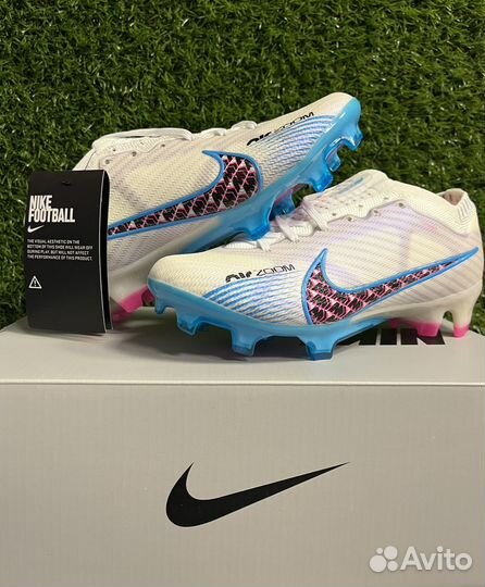 Nike детские футбольные бутсы новые