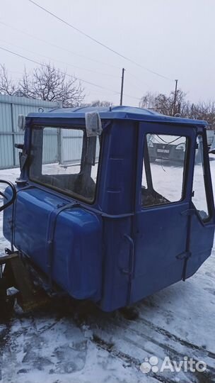 Кабина на Т-150К