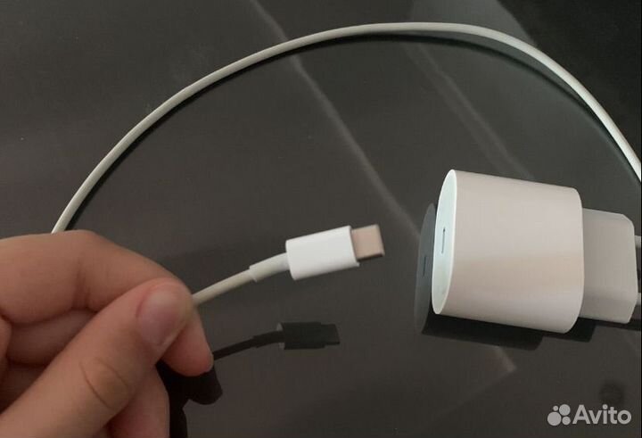 Зарядное устройство для телефона