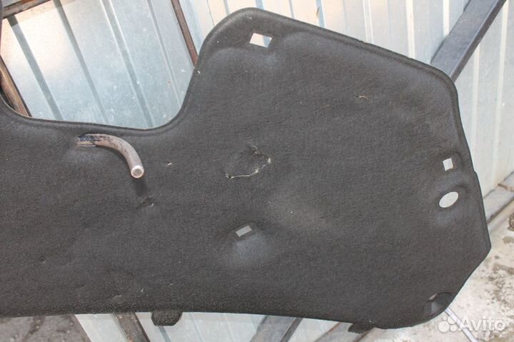 Шумоизоляция капота Ford 1420433 Ford C-MAX