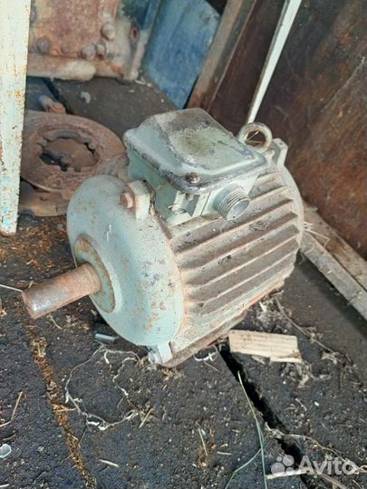 Электродвигатель 380 7.5 кв