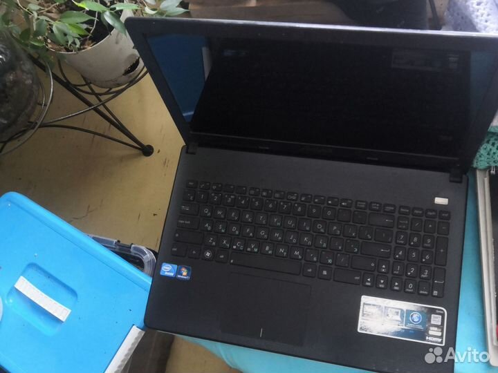Ноутбук asus