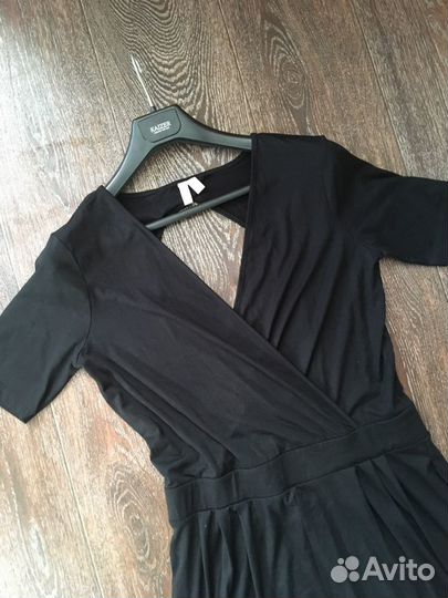 Комбинезон женский с открытой спиной