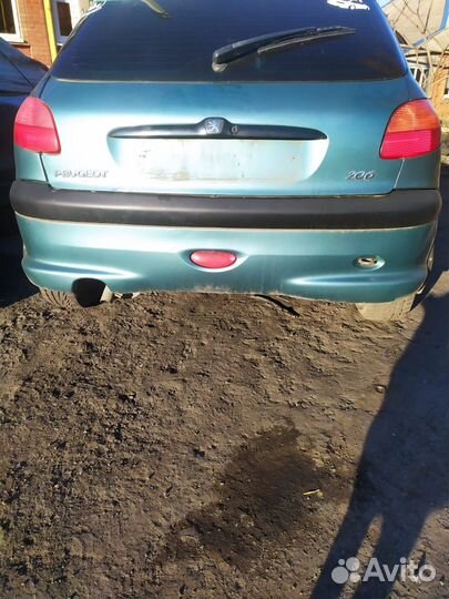 Бампер задний Peugeot 206