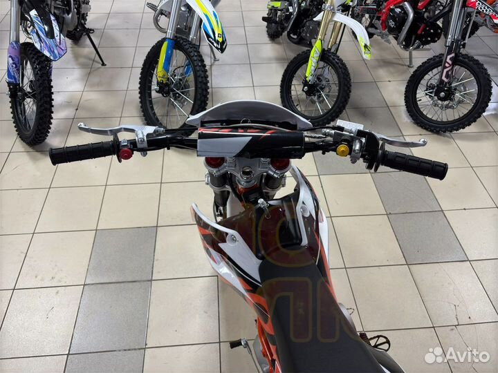 Питбайк kayo basic K125EM 17/14 (МКПП, эл.старт)