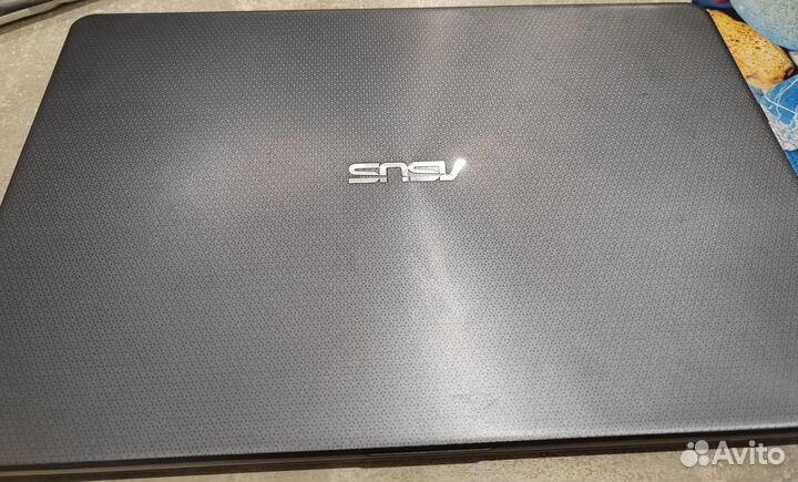 Ноутбук asus